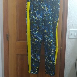 Nike Camo tribute NWOT M size